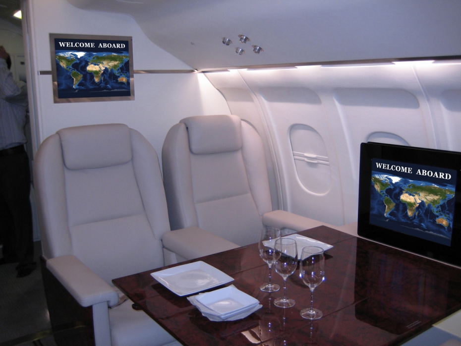 cabina Avro RJ70 VIP